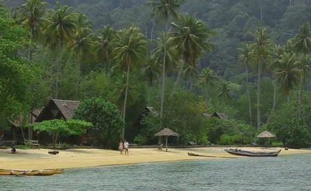 suasana pantai pulau cubadak