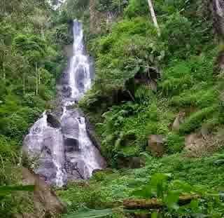 Wisata Air Terjun Girimanik Setren Wonogiri