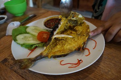 Ikan Jebong bakar asli dari Karimata ala  Canopy Center Pontianak