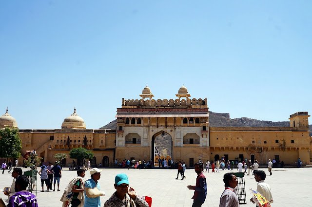 Pintu masuk ke Amber Fort