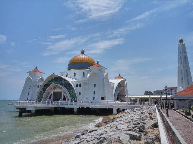 Malacca, Malaysa, Budget, backpacking, mesjid selat melaka