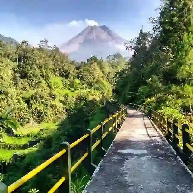 Jembatan plunyon kalikuning Jogja - foto instagram udin_jeepmerapi