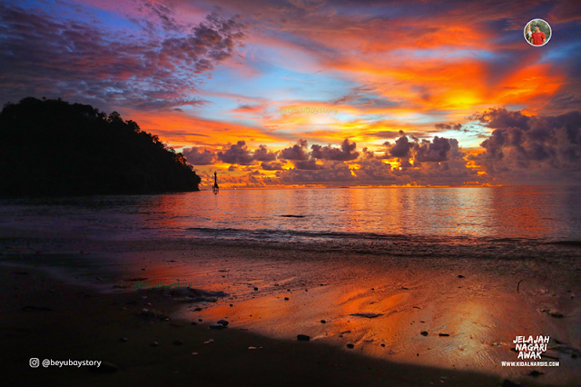 Pantai Muaro Padang