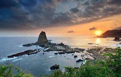 Pantai Papuma Jember Jawa Timur