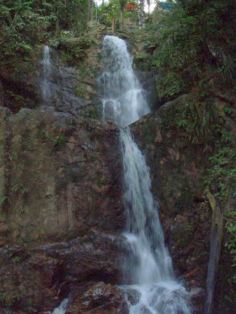 Air Terjun 7 Tingkat Batang Koban