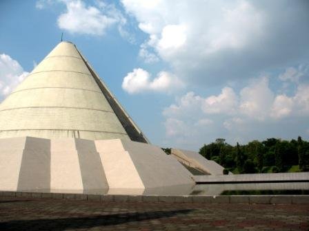 Monumen Yogya Kembali