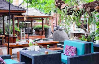 5 Tempat Makan Lesehan di Surabaya yang Cocok untuk Buka Puasa
