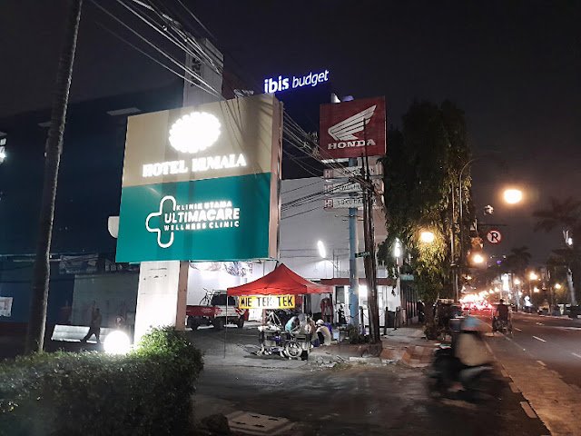 lokasi mie tek-tek anglo jl asia afrika bandung