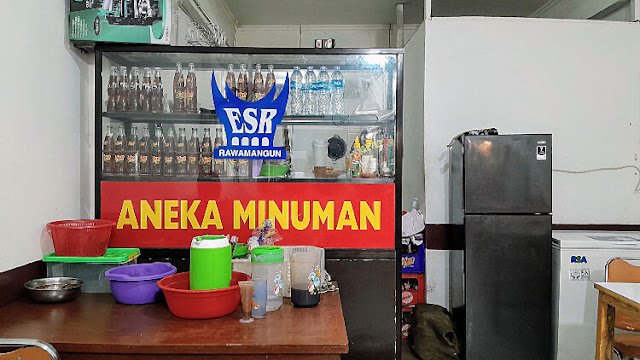 rumah makan empat saudara rawamangun